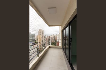 Varanda de apartamento para alugar com 3 quartos, 130m² em Moema, São Paulo