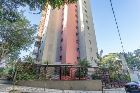 Apartamento para alugar com 74m², 3 quartos e 1 vaga Apartamento para alugar com 74m², 3 quartos e 1 vagaFachada