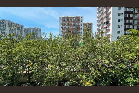 Varanda  de apartamento à venda com 2 quartos, 55m² em Barra da Tijuca, Rio de Janeiro