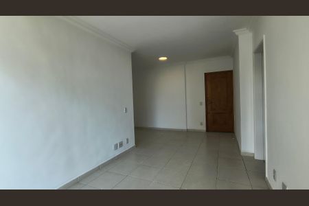 Sala de apartamento à venda com 2 quartos, 55m² em Barra da Tijuca, Rio de Janeiro