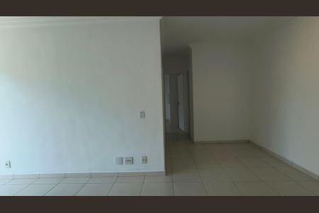Sala de apartamento à venda com 2 quartos, 55m² em Barra da Tijuca, Rio de Janeiro