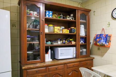 Casa à venda com 333m², 3 quartos e 2 vagas Casa à venda com 333m², 3 quartos e 2 vagasCasa 1 - Cozinha