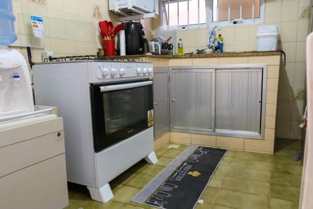 Casa à venda com 333m², 3 quartos e 2 vagas Casa à venda com 333m², 3 quartos e 2 vagasCasa 3 - Cozinha