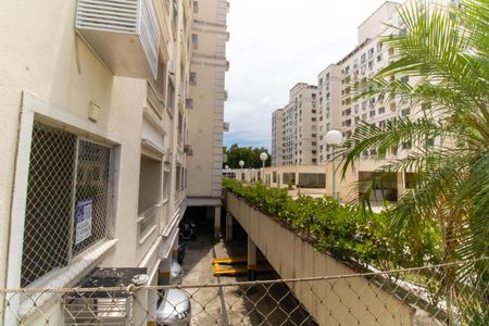 Apartamento à venda com 35m², 1 quarto e 1 vaga Apartamento à venda com 35m², 1 quarto e 1 vagaPlaquinha