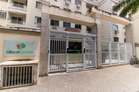 Apartamento à venda com 35m², 1 quarto e 1 vaga Apartamento à venda com 35m², 1 quarto e 1 vagaFachada