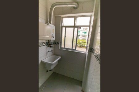 Apartamento à venda com 35m², 1 quarto e 1 vaga Apartamento à venda com 35m², 1 quarto e 1 vagaCozinha e Área de Serviço