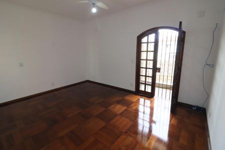 Casa para alugar com 206m², 3 quartos e 3 vagasSuíte 2