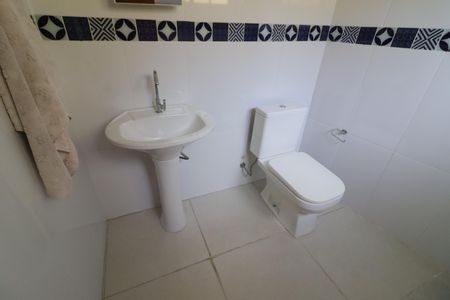 Casa para alugar com 206m², 3 quartos e 3 vagasBanheiro da Suíte 1