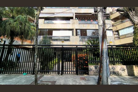 Apartamento para alugar com 80m², 3 quartos e 1 vagaFachada do Prédio 