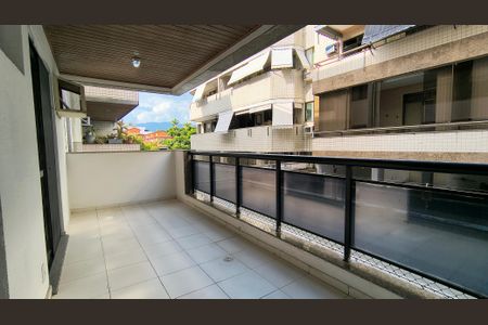 Varanda de apartamento para alugar com 3 quartos, 80m² em Recreio dos Bandeirantes, Rio de Janeiro