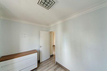 Quarto 1 de apartamento para alugar com 2 quartos, 45m² em Jardim Ibitirama, São Paulo