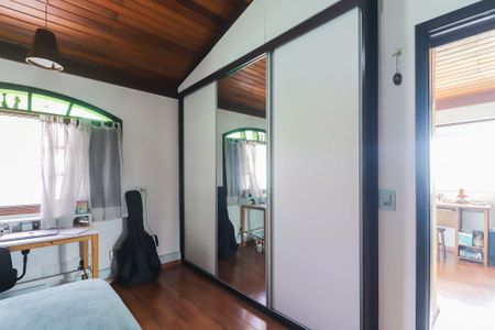 Casa à venda com 347m², 5 quartos e 3 vagasSuite 4 