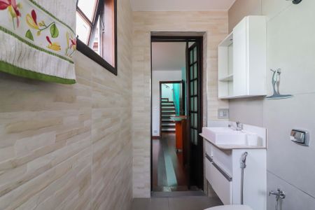 Casa à venda com 347m², 5 quartos e 3 vagasSuíte 2