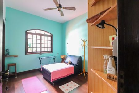 Casa à venda com 347m², 5 quartos e 3 vagasSuíte 1