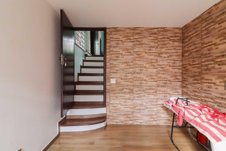 Casa à venda com 347m², 5 quartos e 3 vagasSuíte 3