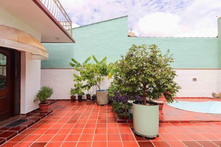 Casa à venda com 347m², 5 quartos e 3 vagasQuintal