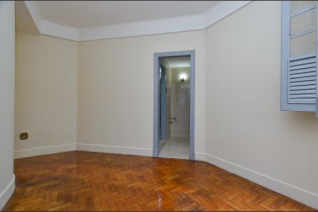 Sala de apartamento à venda com 2 quartos, 70m² em Centro, Belo Horizonte