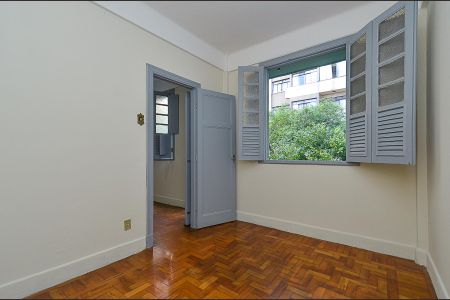 Quarto 1 de apartamento à venda com 2 quartos, 70m² em Centro, Belo Horizonte