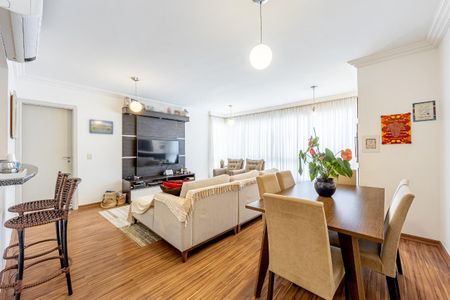 Foto 01 de apartamento à venda com 3 quartos, 105m² em Petrópolis, Porto Alegre