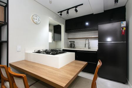 Apartamento para alugar com 75m², 2 quartos e 2 vagasCozinha