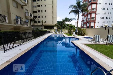 Apartamento para alugar com 75m², 2 quartos e 2 vagasÁrea comum - Piscina