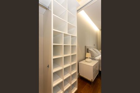 Apartamento para alugar com 75m², 2 quartos e 2 vagasCloset da Suíte