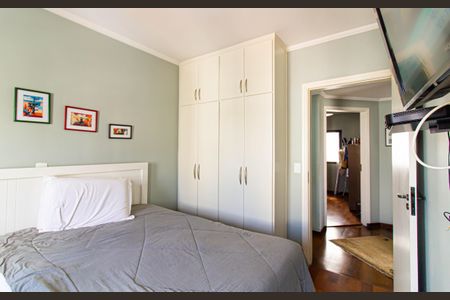 Apartamento à venda com 153m², 4 quartos e 2 vagasSuíte 1