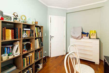 Apartamento à venda com 153m², 4 quartos e 2 vagasQuarto