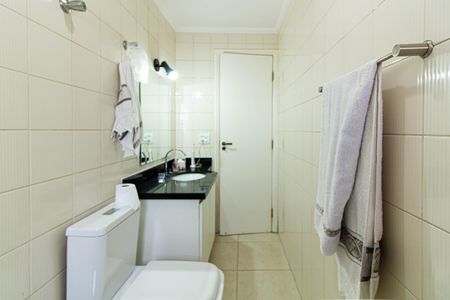 Apartamento à venda com 153m², 4 quartos e 2 vagasBanheiro da Suíte 1