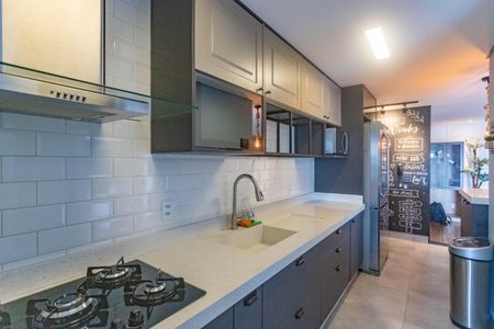 Apartamento à venda com 114m², 2 quartos e 2 vagasCozinha