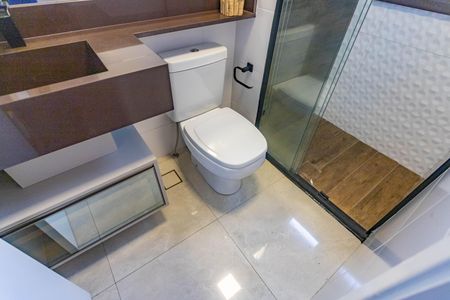 Apartamento à venda com 114m², 2 quartos e 2 vagasBanheiro da Suíte 2