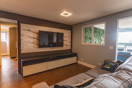 Apartamento à venda com 114m², 2 quartos e 2 vagasSala 