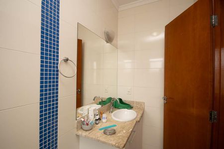 Casa à venda com 75m², 2 quartos e 1 vaga Casa à venda com 75m², 2 quartos e 1 vagaBanheiro da Suíte 2