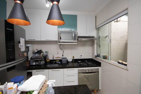 Casa à venda com 75m², 2 quartos e 1 vaga Casa à venda com 75m², 2 quartos e 1 vagaCozinha