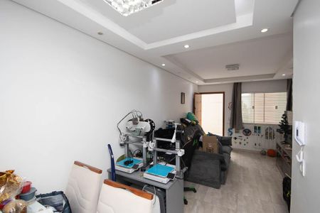 Casa à venda com 75m², 2 quartos e 1 vaga Casa à venda com 75m², 2 quartos e 1 vagaSala