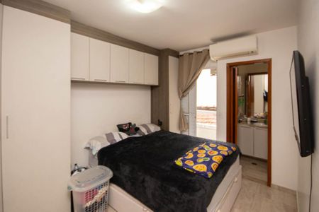 Suíte  de casa à venda com 2 quartos, 75m² em Vila Medeiros, São Paulo