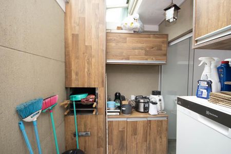 Casa à venda com 75m², 2 quartos e 1 vaga Casa à venda com 75m², 2 quartos e 1 vagaÁrea de Serviço