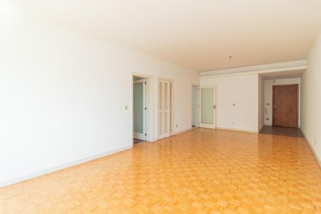 Sala de apartamento à venda com 3 quartos, 158m² em Centro Histórico, Porto Alegre