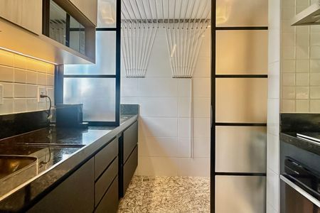 Cozinha de apartamento à venda com 2 quartos, 67m² em Anchieta, Belo Horizonte