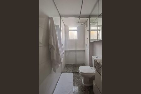 Apartamento à venda com 67m², 2 quartos e 2 vagasBanheiro