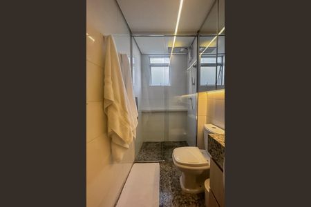 Apartamento à venda com 67m², 2 quartos e 2 vagasBanheiro