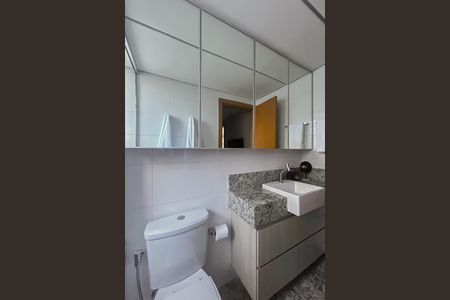 Apartamento à venda com 67m², 2 quartos e 2 vagasBanheiro