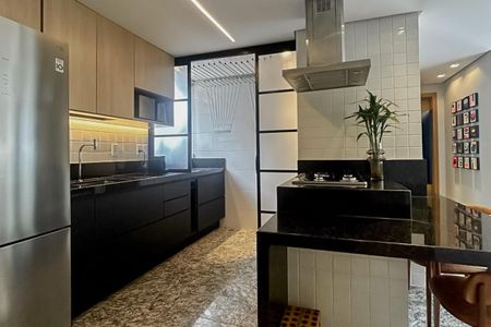 Cozinha de apartamento à venda com 2 quartos, 67m² em Anchieta, Belo Horizonte