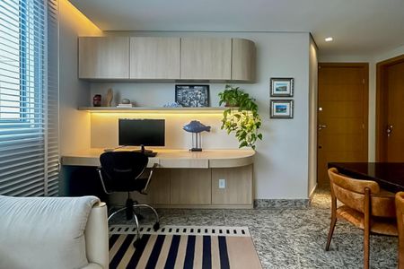 Sala de apartamento à venda com 2 quartos, 67m² em Anchieta, Belo Horizonte