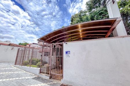 Apartamento para alugar com 69m², 3 quartos e 1 vagaFachada com Plaquinha