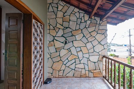 Casa à venda com 350m², 4 quartos e 8 vagasVaranda da Suíte