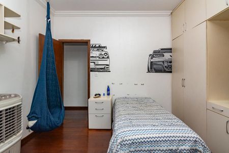 Casa à venda com 350m², 4 quartos e 8 vagasQuarto 2