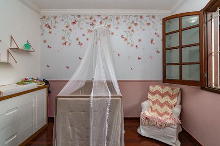 Casa à venda com 350m², 4 quartos e 8 vagasQuarto 3