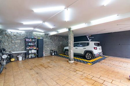 Casa à venda com 350m², 4 quartos e 8 vagasGaragem
