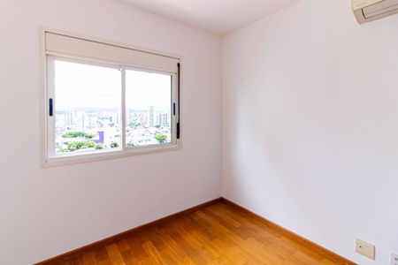 Apartamento para alugar com 132m², 3 quartos e 2 vagasSuíte 2